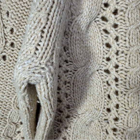 Banana Republic Vintage Wool Angora Rabbit Hair Cashmere Vneck Knit Sweater - Picture 6 of 11